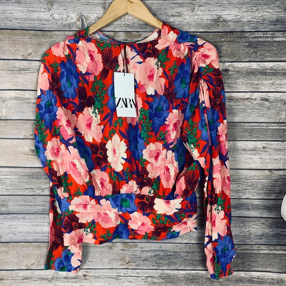 Zara Tops - Zara Floral Blouse
